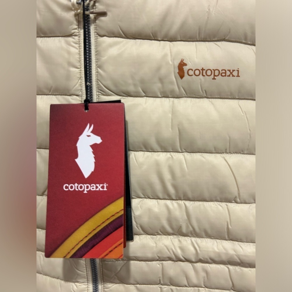Cotopaxi Women's XL Fuego Hooded Down Jacket Puffer Cream White NWT - Picture 5 of 12